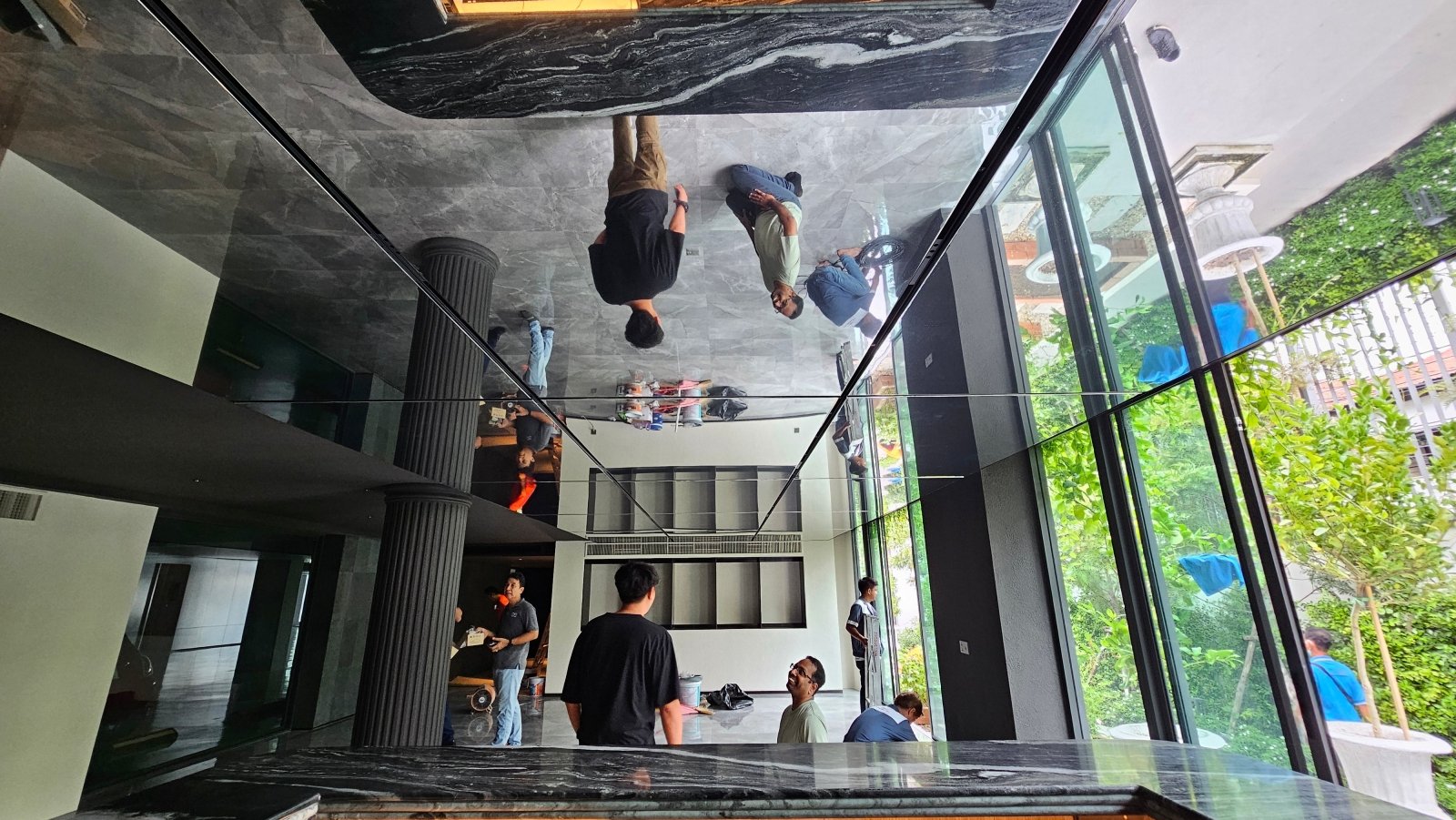 Mirror Stretch Ceiling