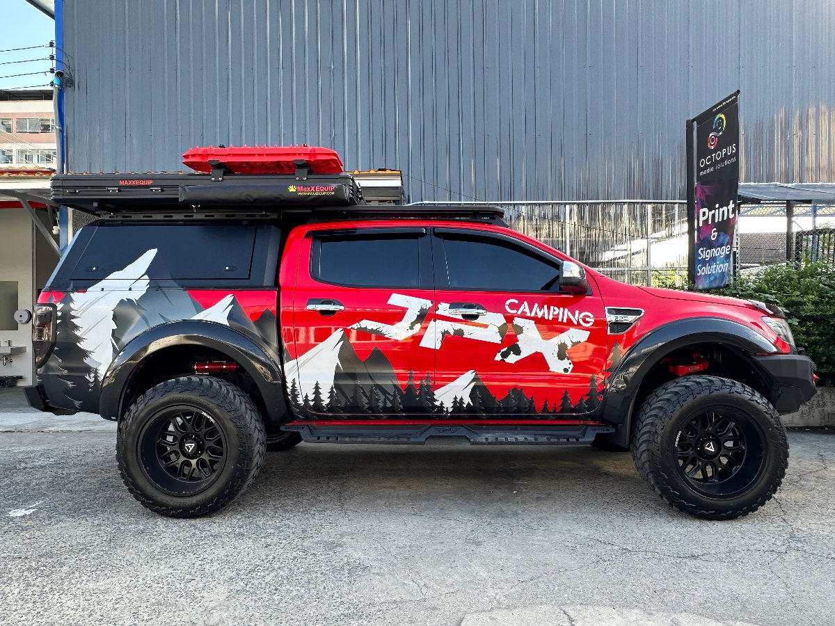 สติ๊กเกอร์ติดรถ (Car Wrap) แร็ปสติ๊กเกอร์