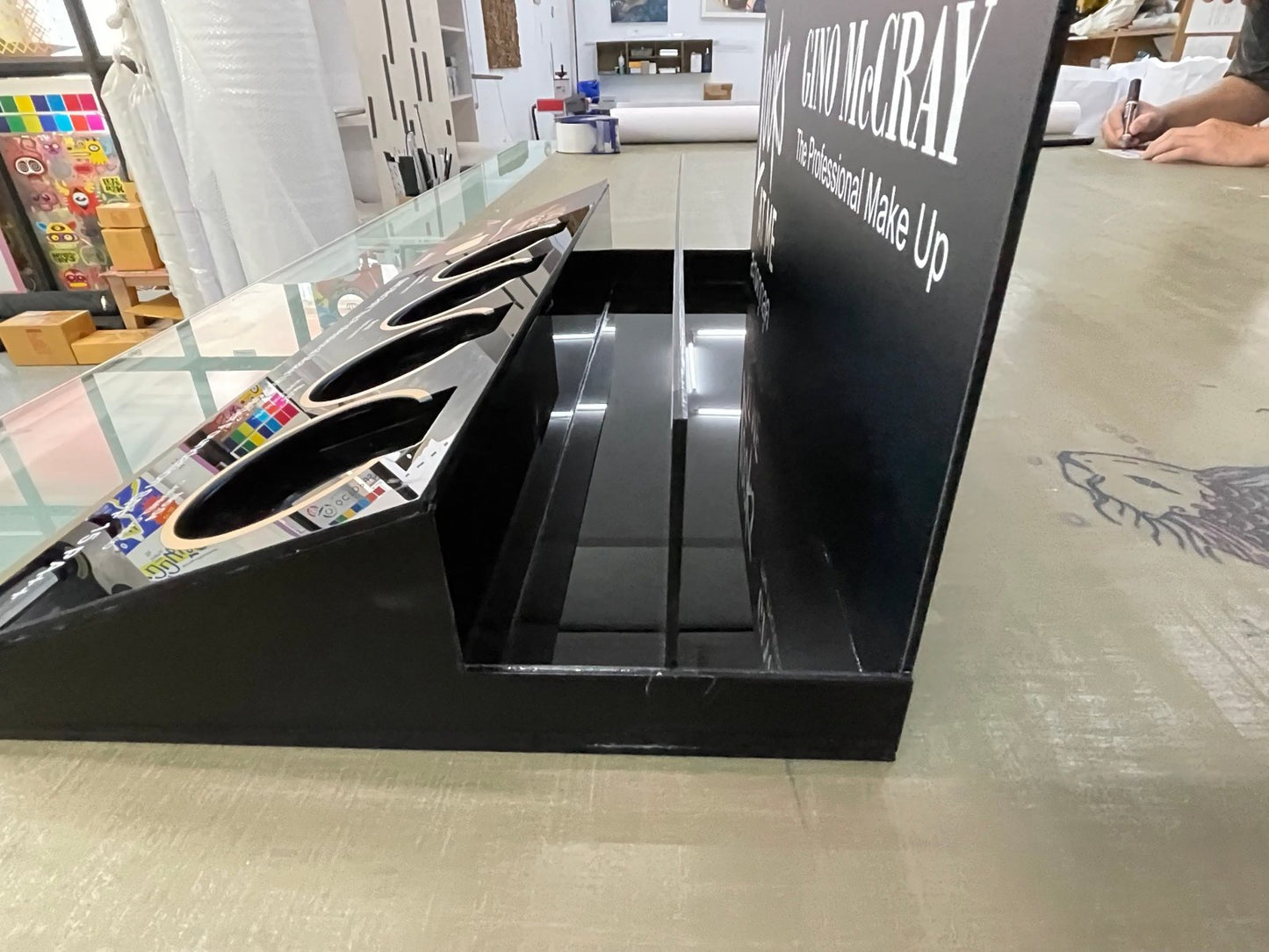 Shelf Display, product display stand, cosmetic display stand