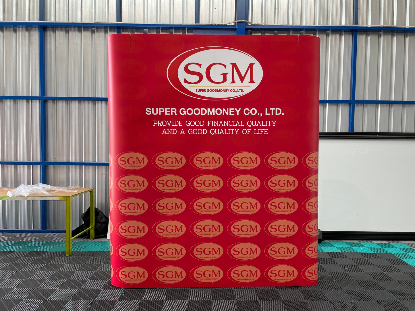 backdrop SGM SUPER GOODMONEY CO., LTD