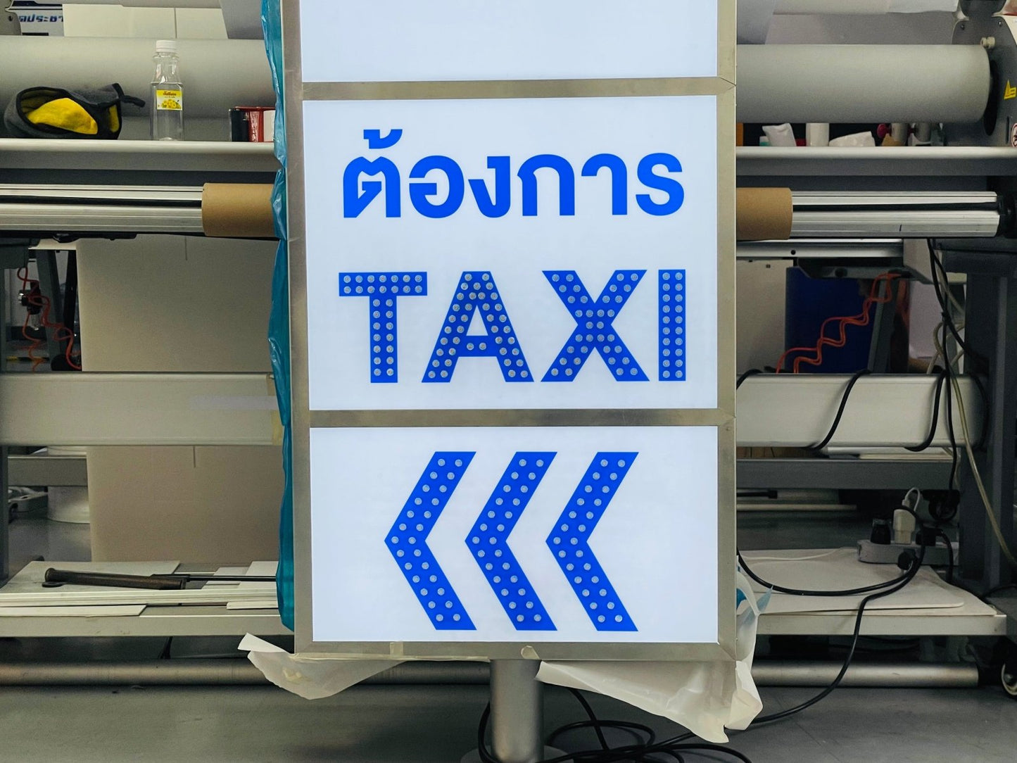 Taxi sign, call a taxi