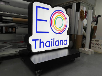 ป้ายไฟล้อเลื่อน eo thailand