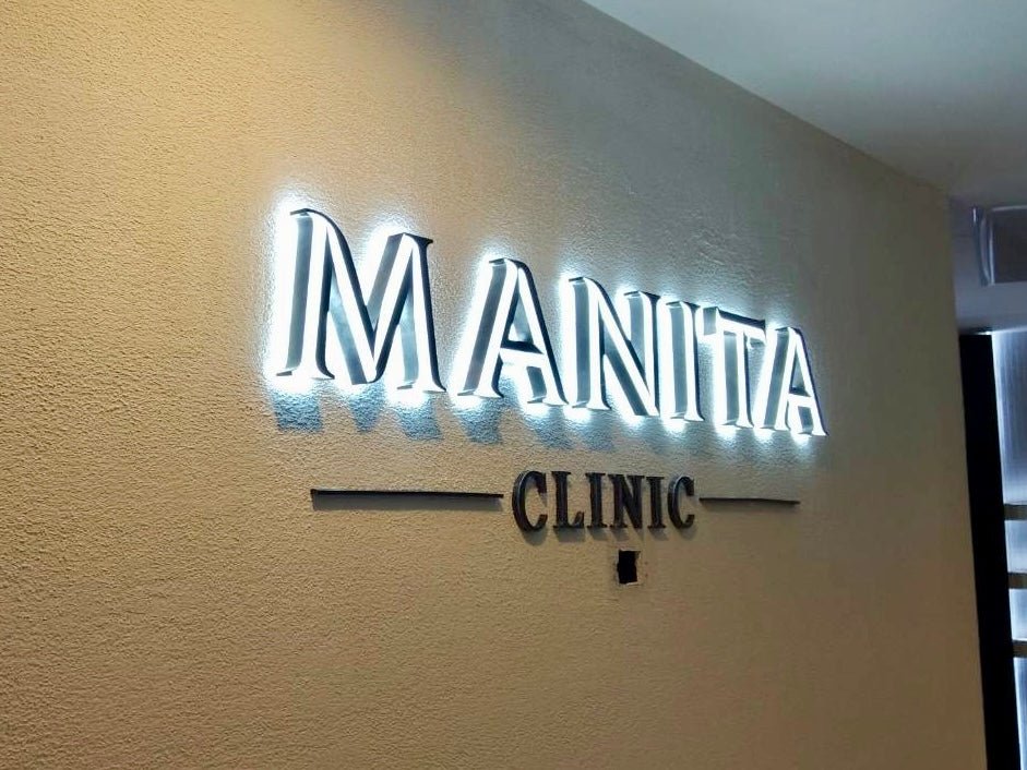 Logo signs, letters, lights, front, back